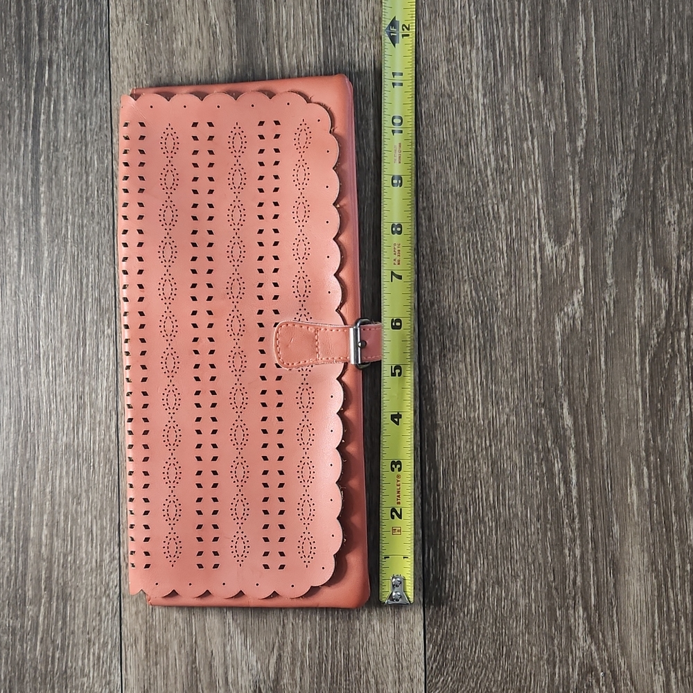 American Eagle Laser Cut Brown Leather Clutch - Picture 5 of 8
